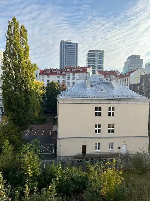 Апартаменты Wygodne Studio Z Duzym Balkonem Варшава
